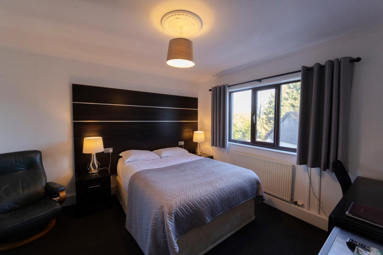 Ewenny Farm Guest House Bridgend Kültér fotó